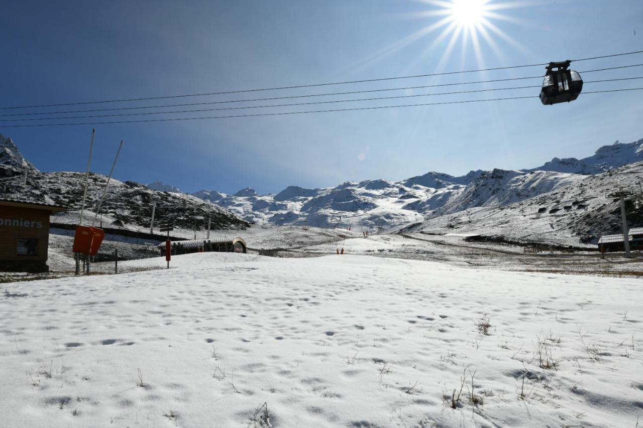 Temple Of The Sun - In, Out Val Thorens